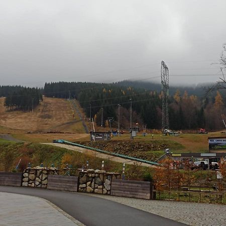 Loučná nad DesnouMezonetovy Apartman Kouty Nad Desnouアパートメント エクステリア 写真