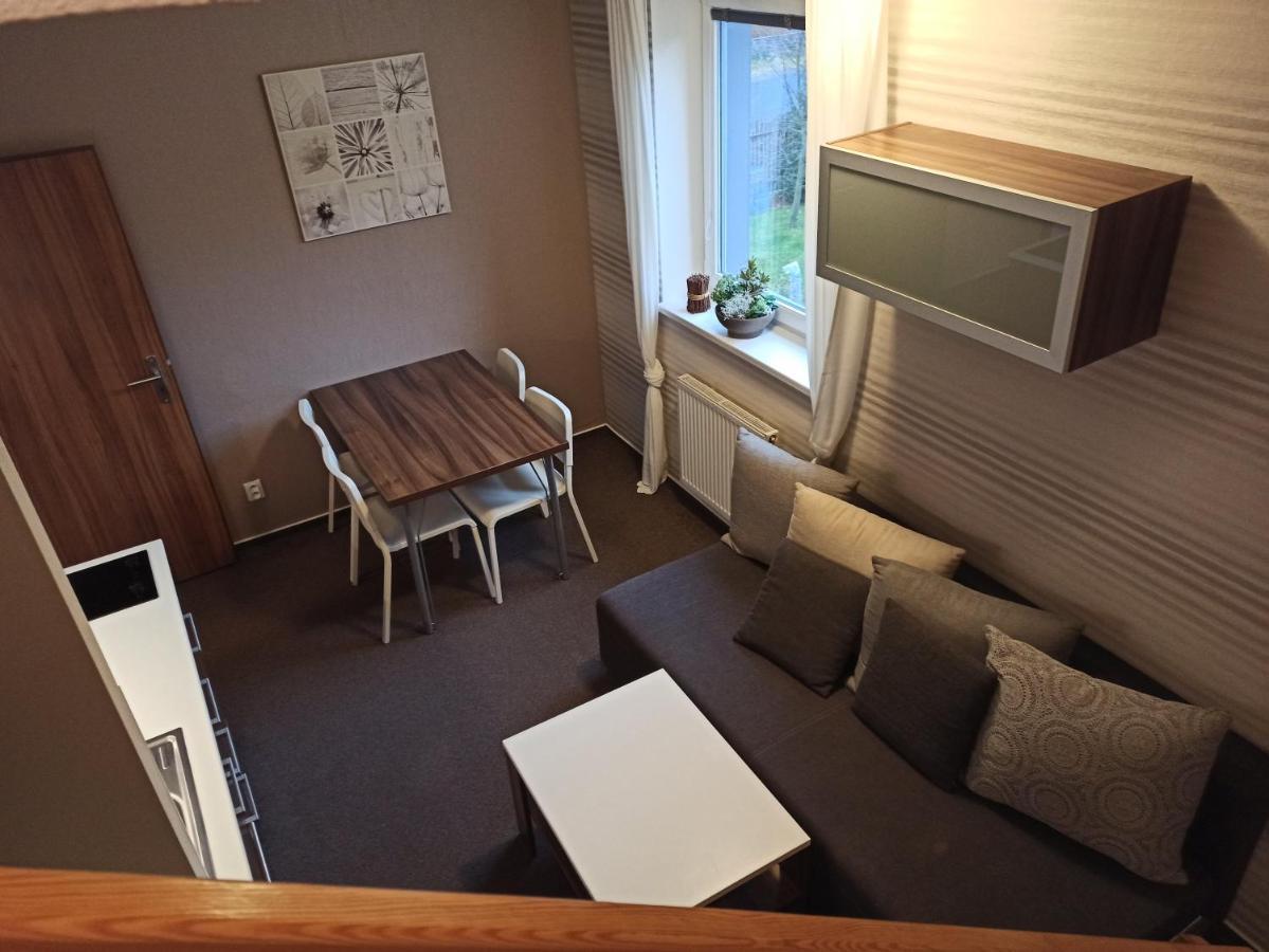 Loučná nad DesnouMezonetovy Apartman Kouty Nad Desnouアパートメント エクステリア 写真