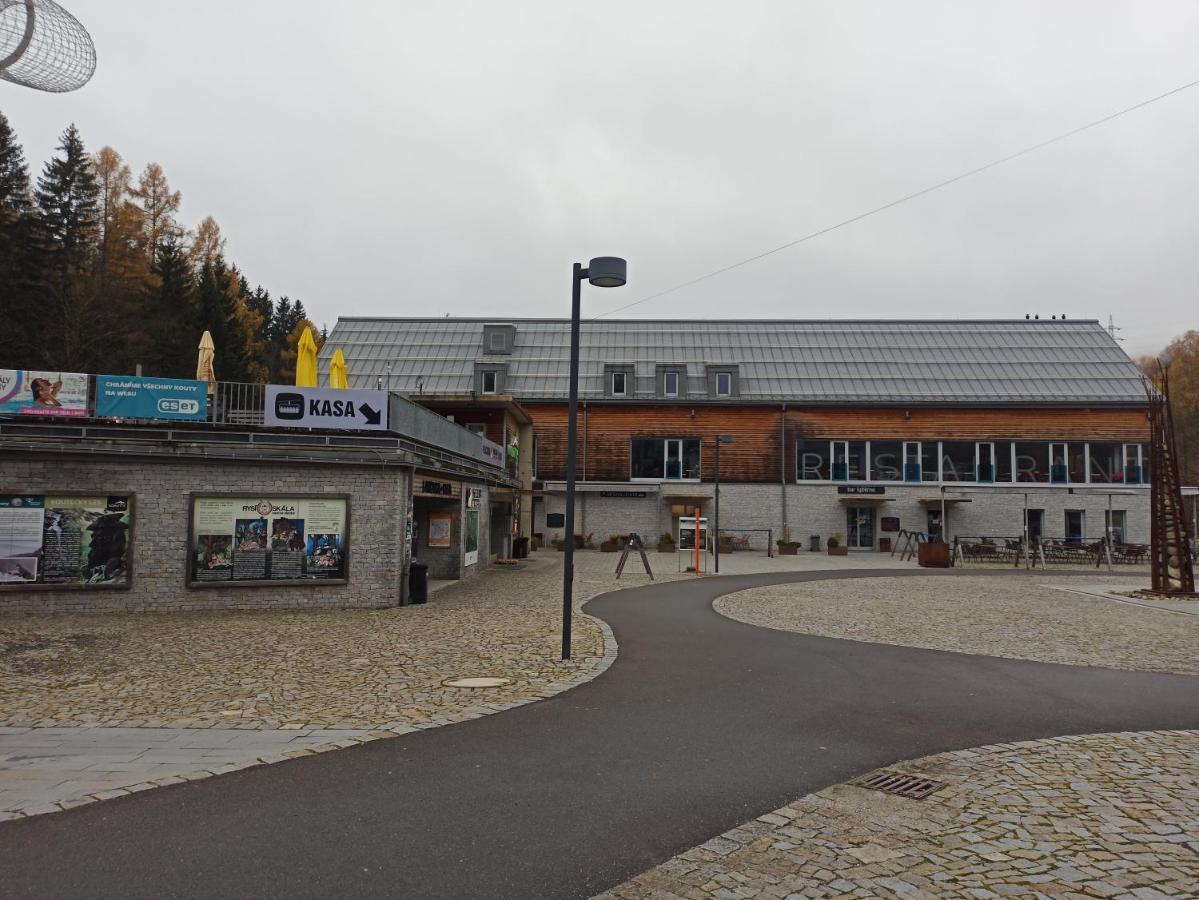 Loučná nad DesnouMezonetovy Apartman Kouty Nad Desnouアパートメント エクステリア 写真